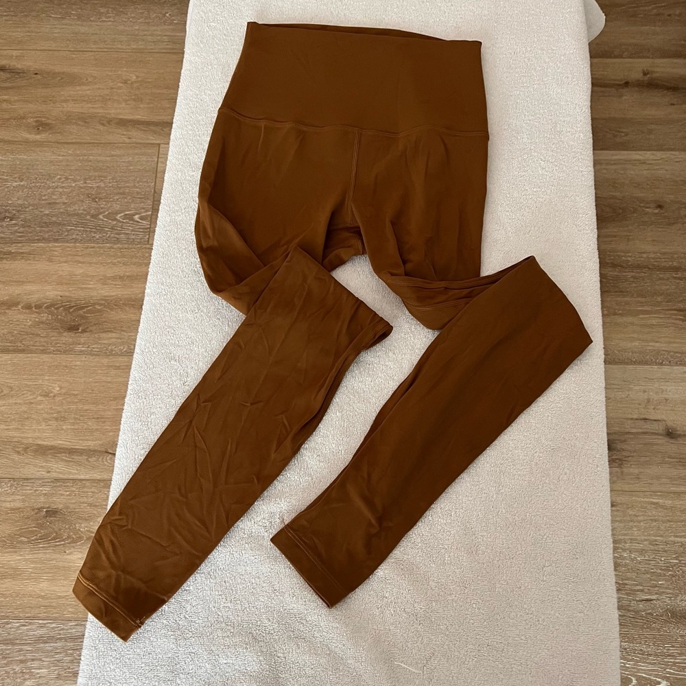 LULULEMON ALIGN™ SUPER-HIGH-RISE PANT 28" in copper brown